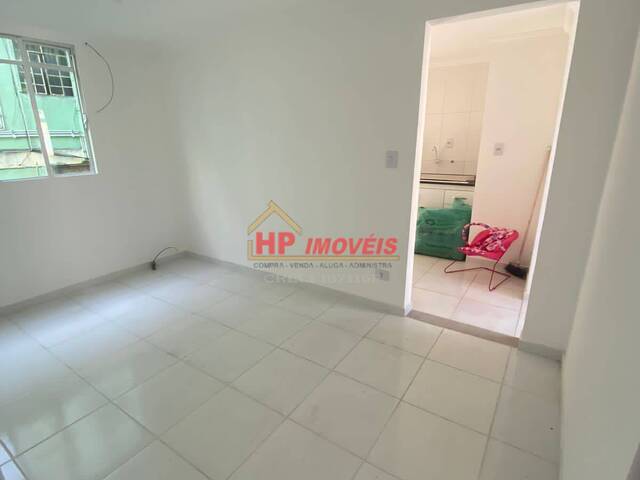 Apartamento para Venda em Carapicuíba - 4